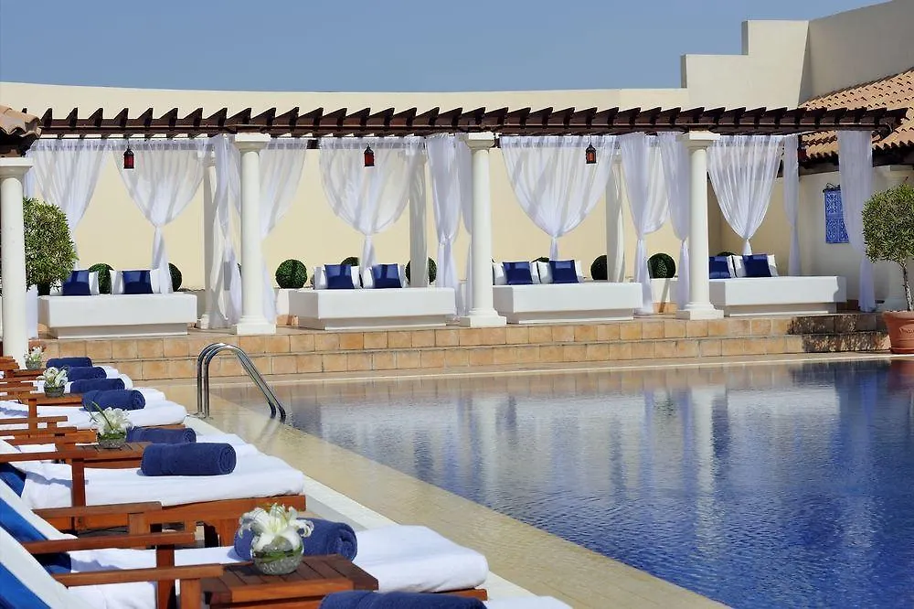 The Bristol Hotel By Royal Orchid Hotel Management Dubaj 4*,  Spojené arabské emiráty