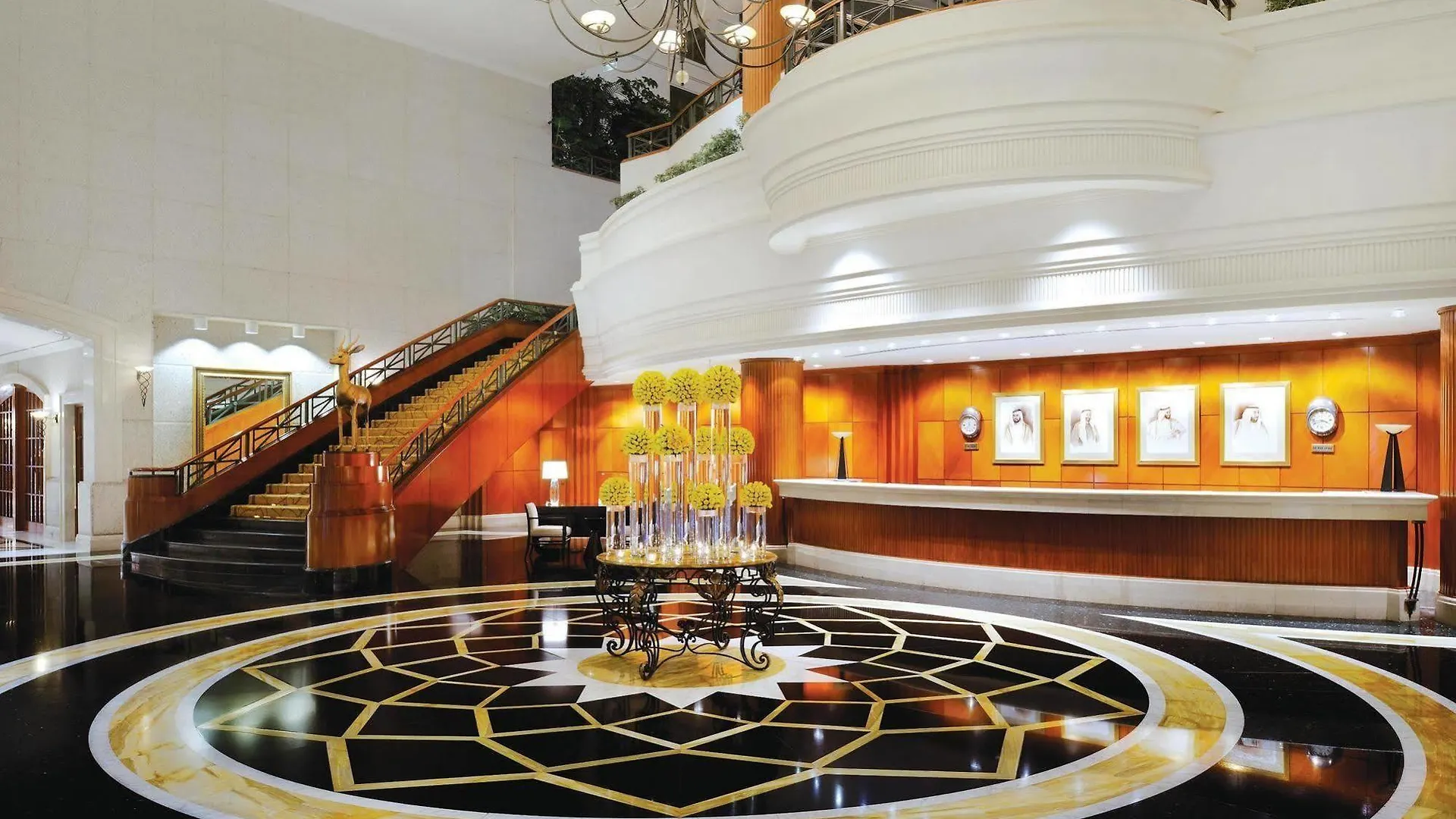 The Bristol Hotel Дубай